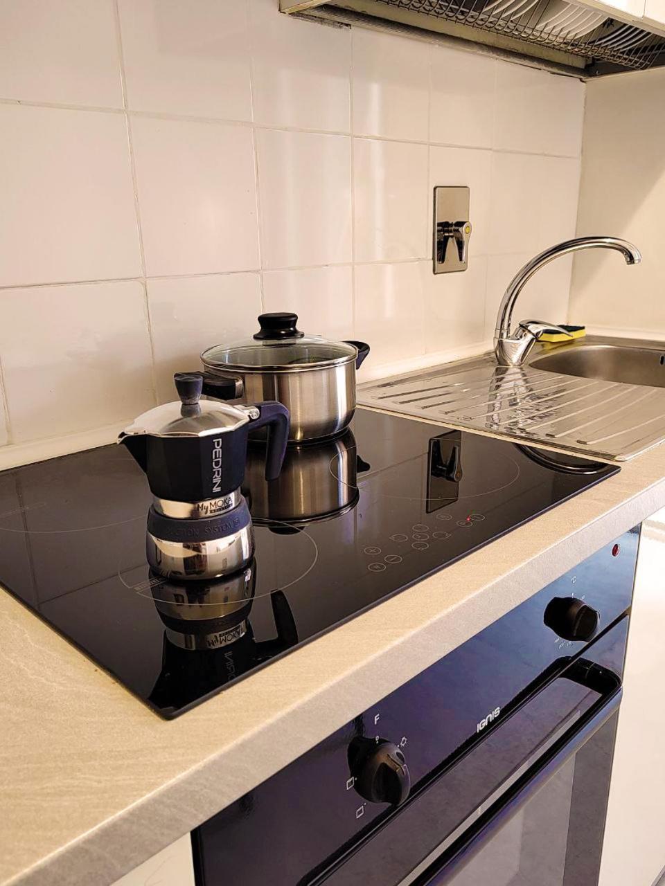 Vivirome - 2 Bedrooms Apartment - San Giovanni Kültér fotó